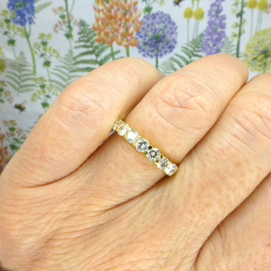 Vintage 18ct seven stone diamond eternity ring 0.70ct ~ wedding band