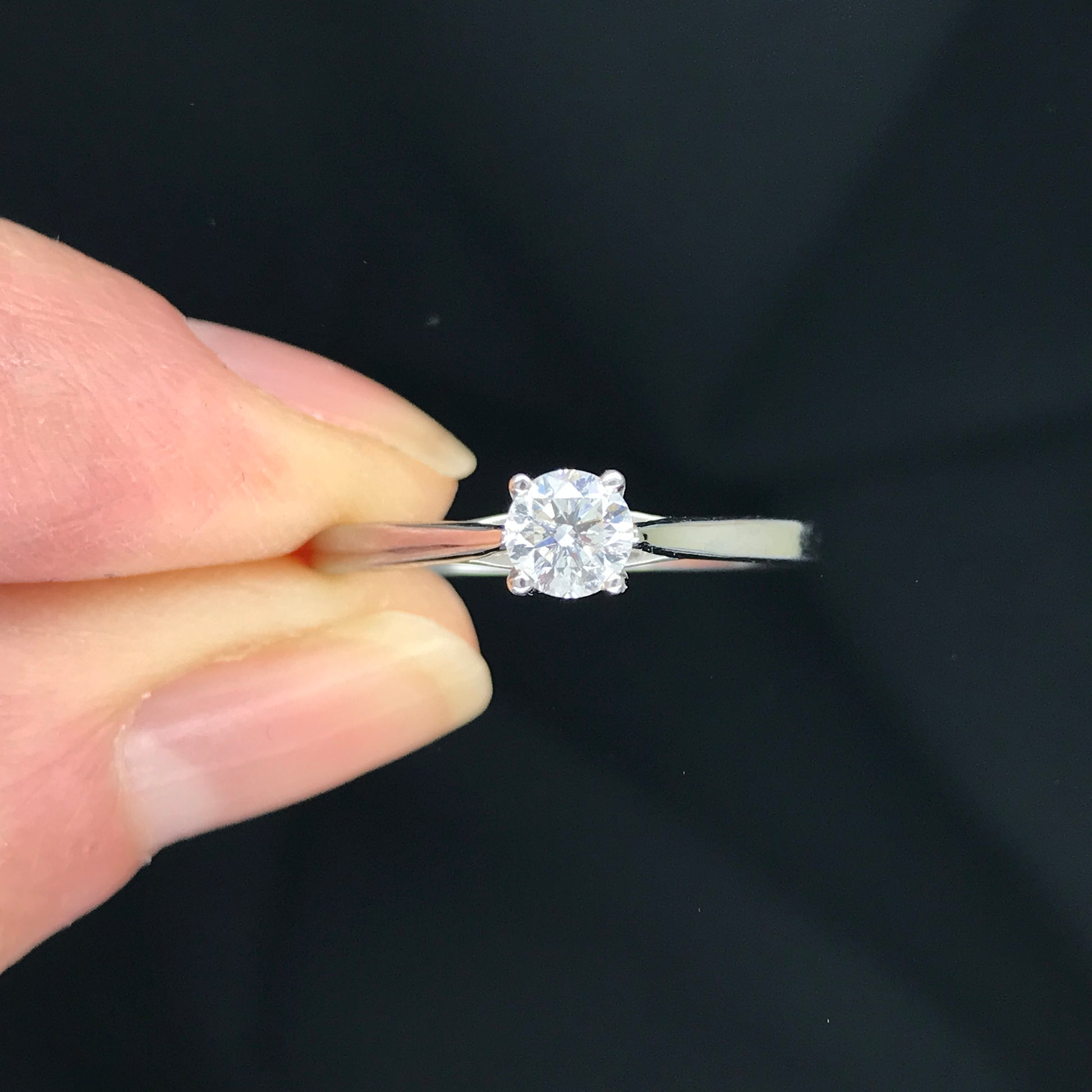 Vintage 18ct white gold Diamond solitaire engagement ring 0.33ct ~ With GGI Certificate