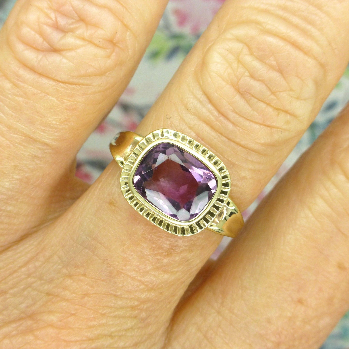 Vintage 9ct gold cushion cut Amethyst solitaire ring