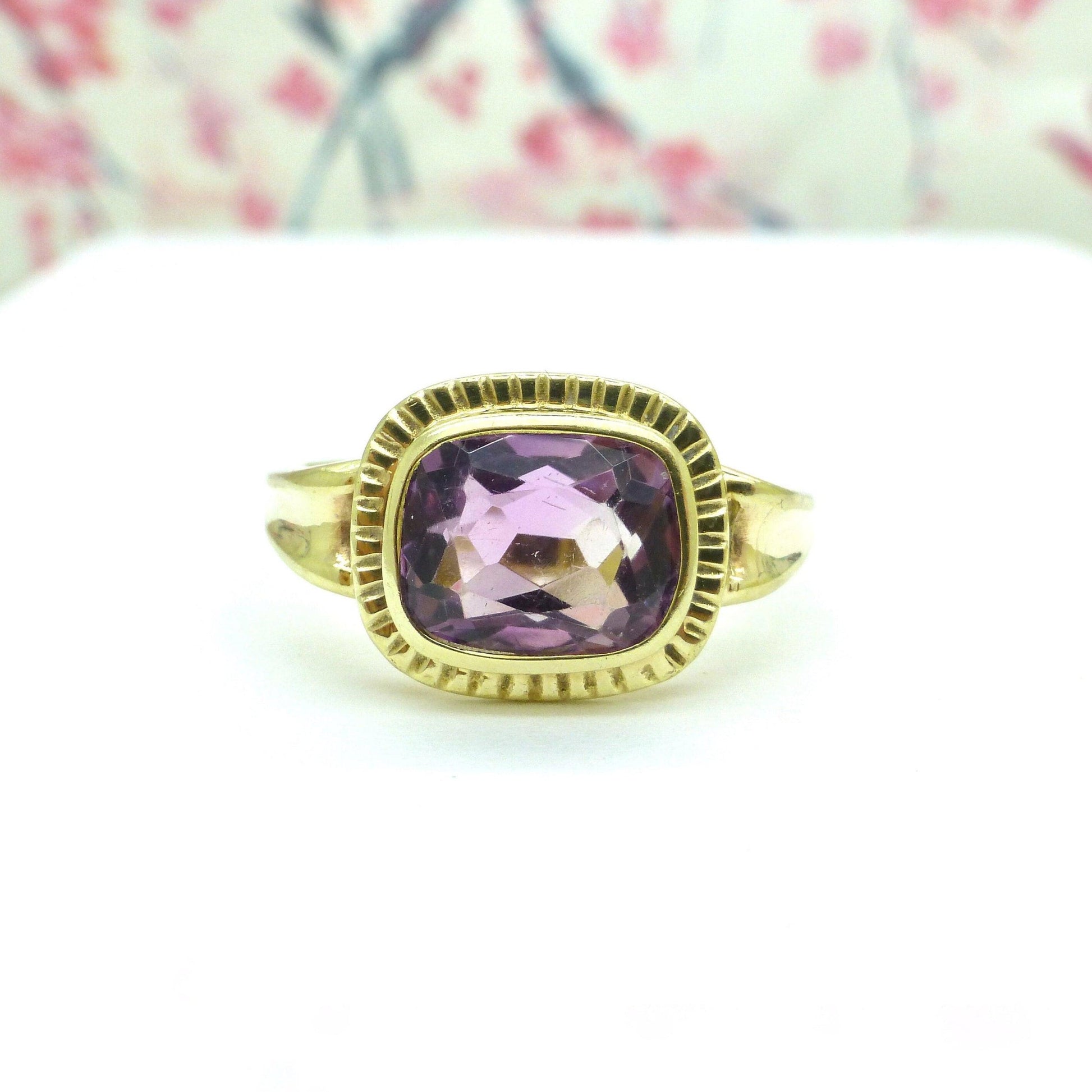 Vintage 9ct gold cushion cut Amethyst solitaire ring