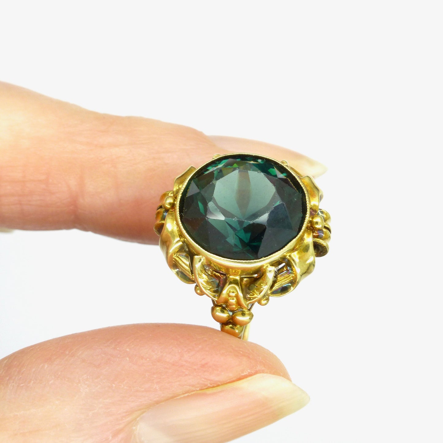 Vintage 14ct gold Synthetic green Tourmaline/Spinel dress ring c1960's