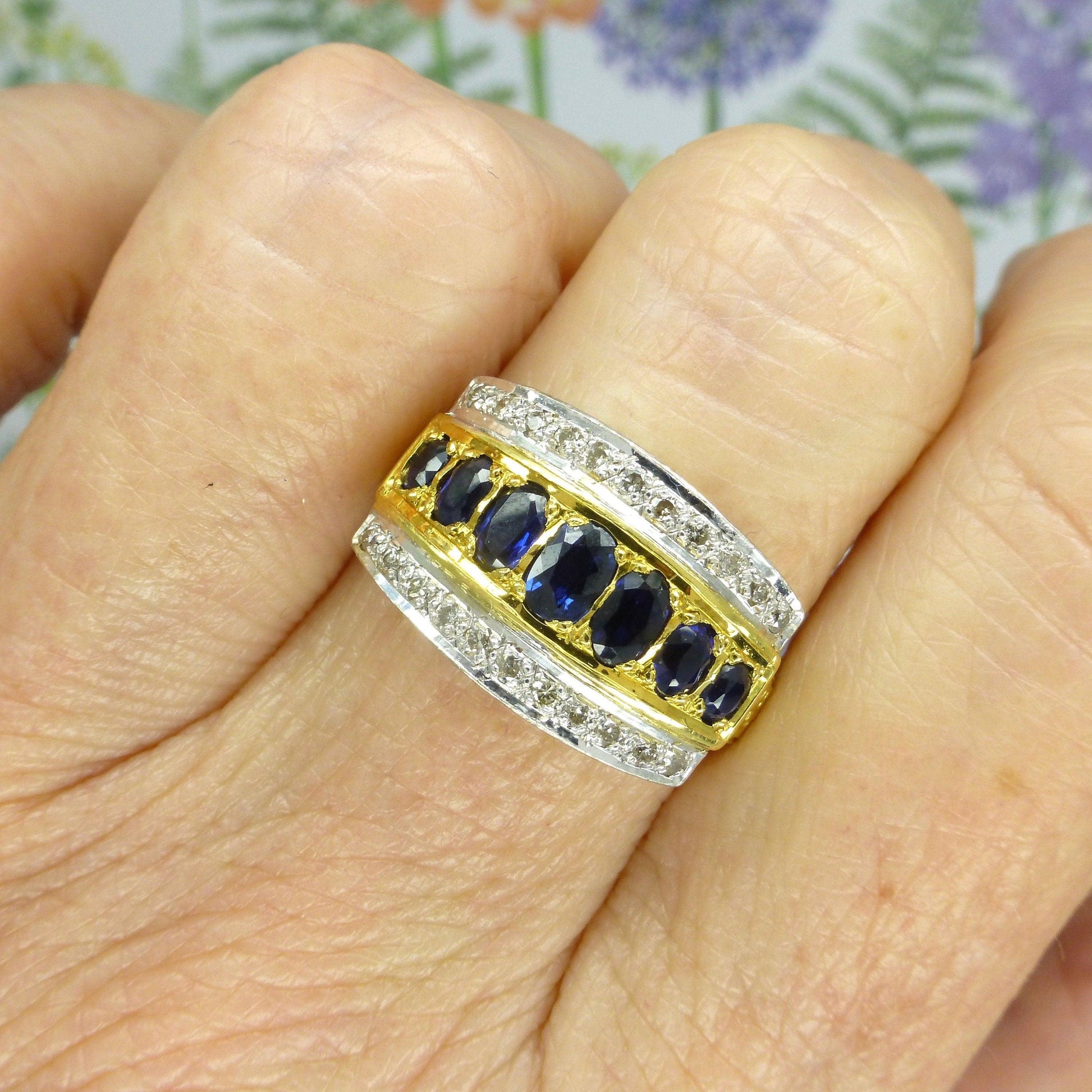 Vintage 18ct gold oval sapphire and diamond  triple band ring 1970's