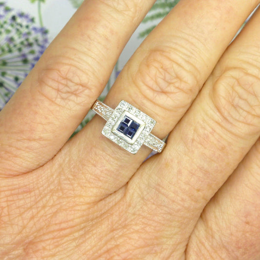 Vintage 9ct white gold Art Deco style sapphire Diamond cluster ring