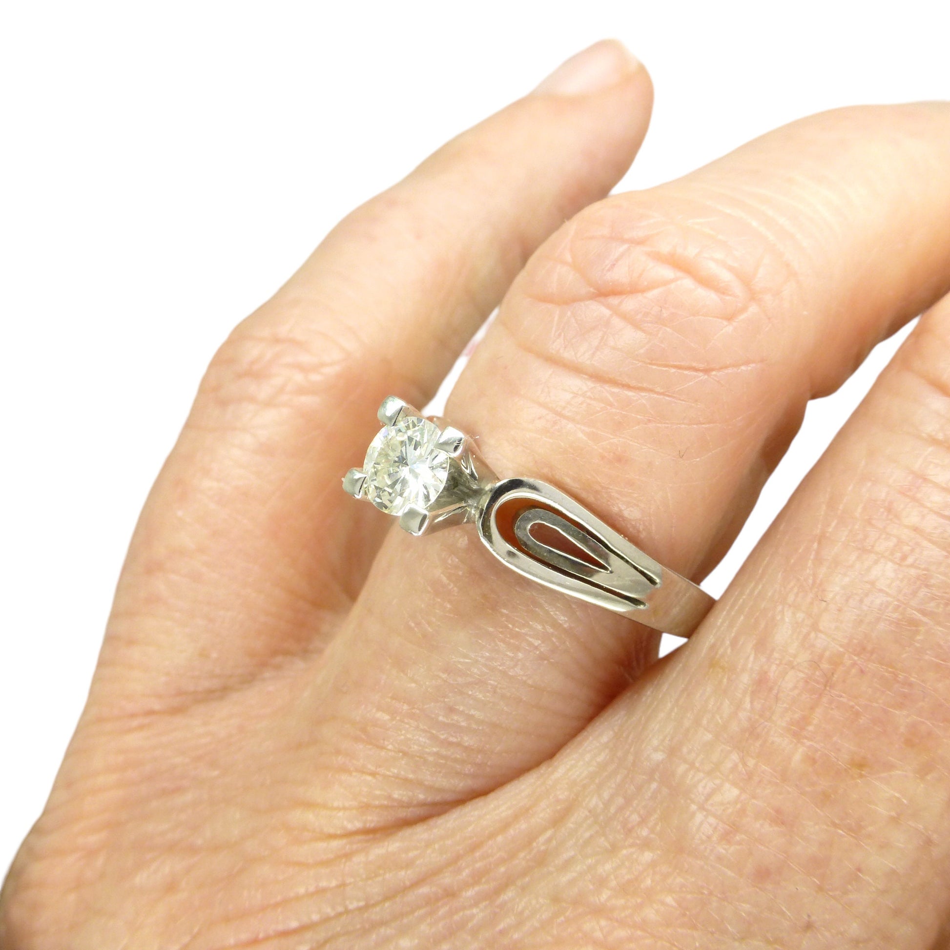 Vintage 18ct white gold high set diamond solitaire engagement ring 0.34ct