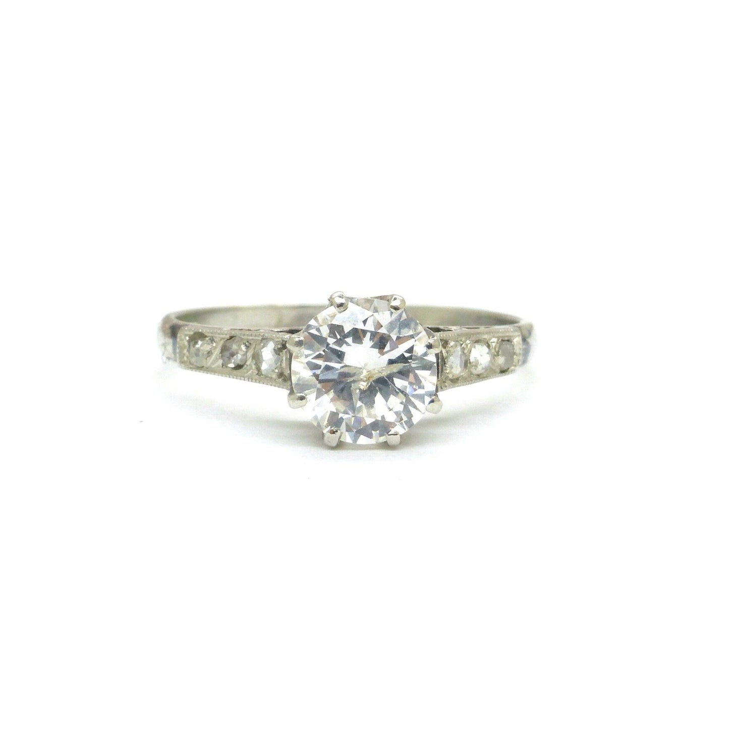 Vintage Art Deco Platinum diamond solitaire engagement ring 0.70 carat - With appraisal