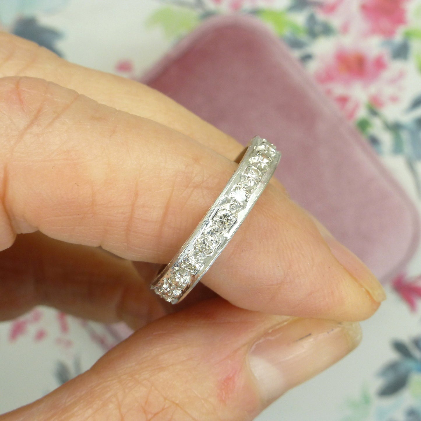 Vintage Art Deco 18ct white gold Diamond wedding band 0.66ct ~ Full eternity ring size O / 7