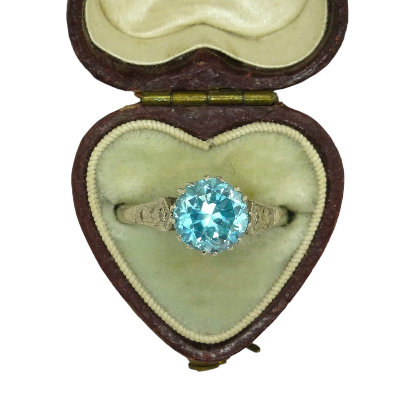 Vintage Art Deco Blue Zircon 9ct white gold Solitaire ring