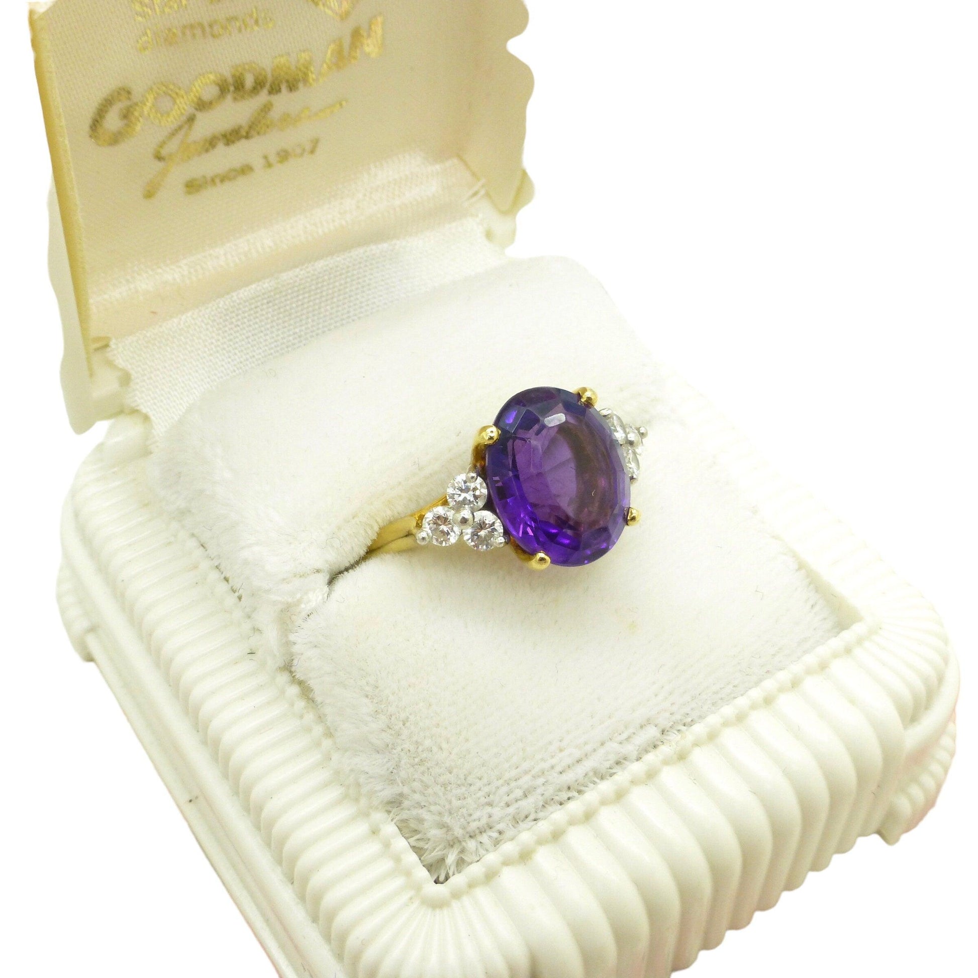 Vintage 18ct Platinum oval Amethyst & Diamond ring