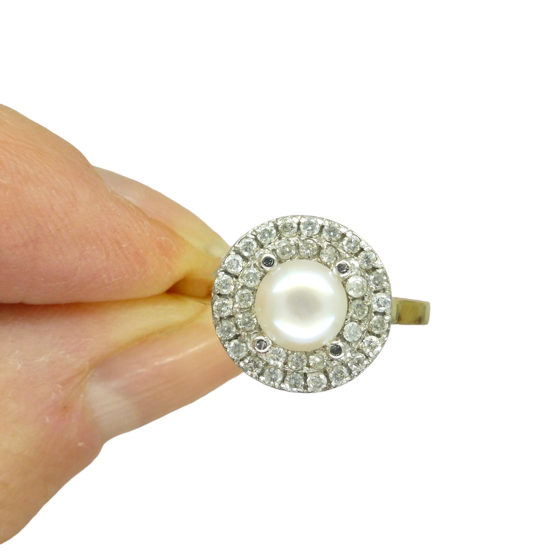 Vintage 9ct gold Pearl & Diamond halo cluster ring