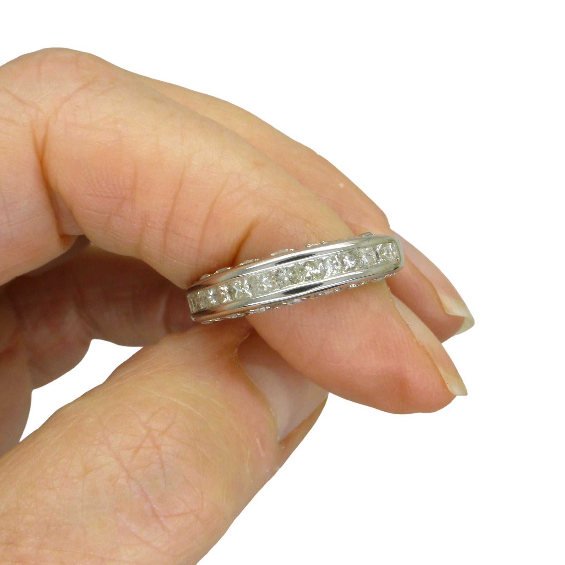 Vintage 10K white gold princess cut diamond eternity wedding band 1.00ct