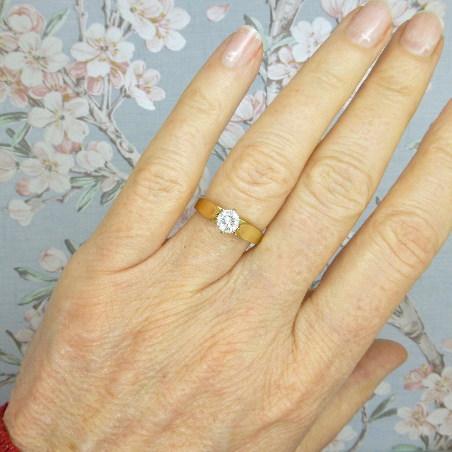 Vintage 18ct gold Diamond solitaire engagement ring 0.50 ~ With independent appraisal