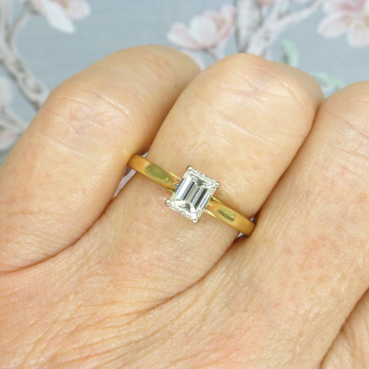 Vintage 18ct gold Emerald cut Diamond solitaire engagement ring 0.75 ~ With independent appraisal