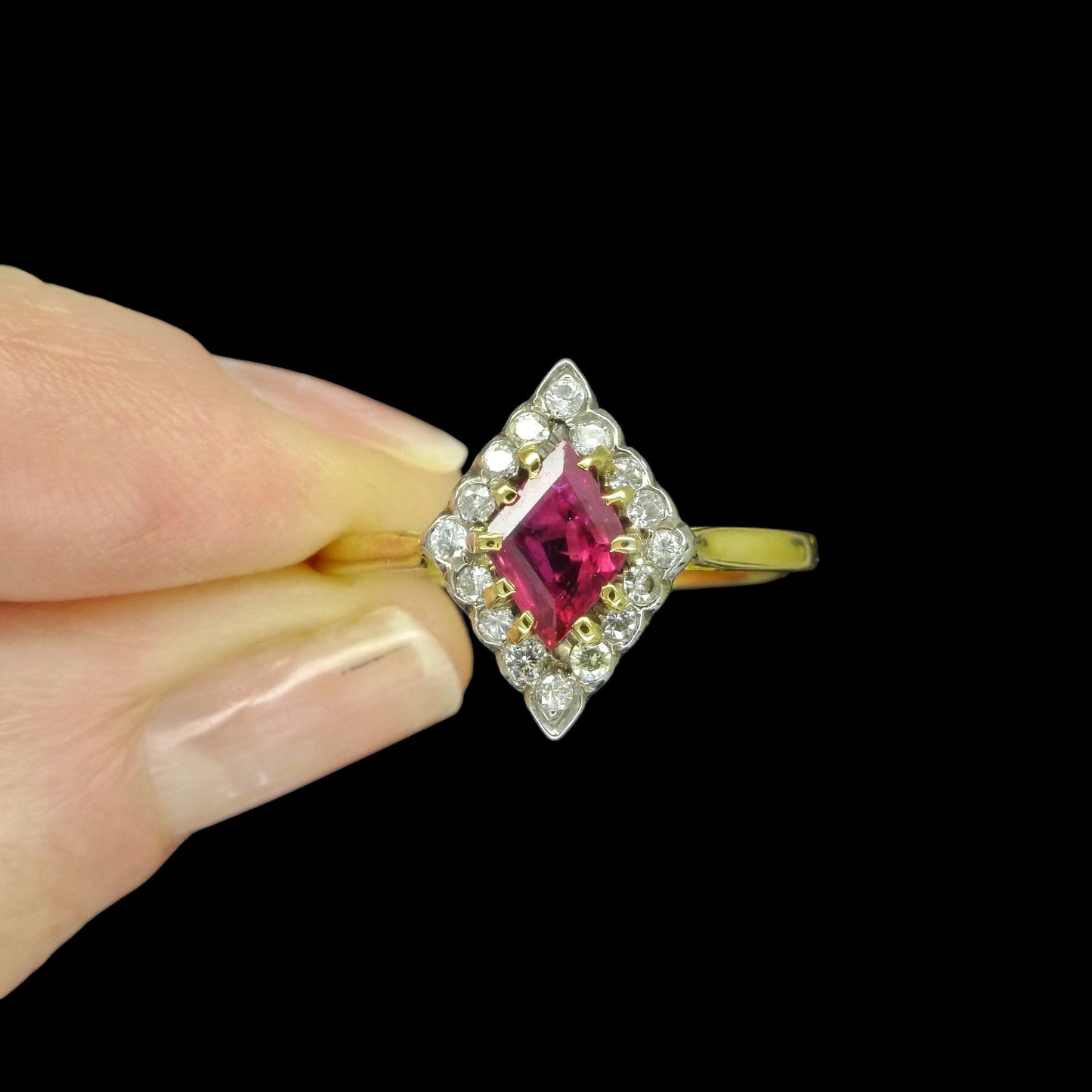 Vintage Art Deco 18ct verneuil ruby & diamond losenge shape cluster ring