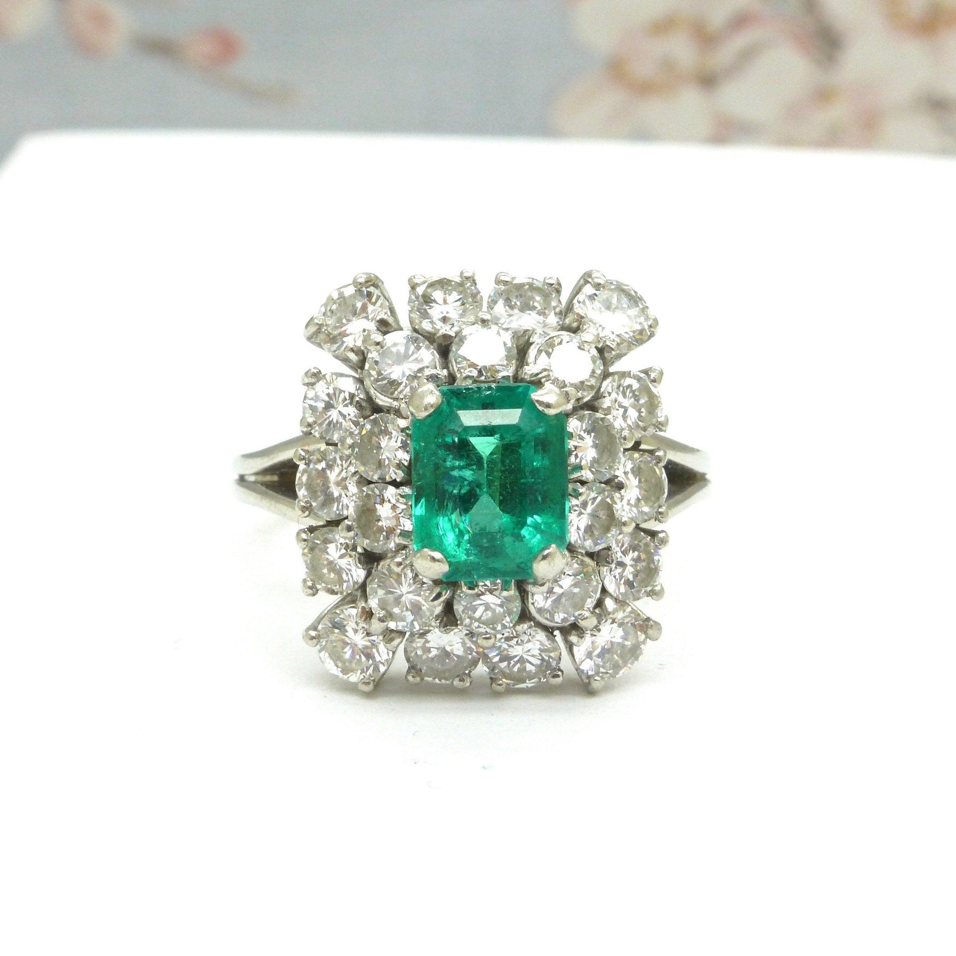 Magnificent Vintage Platinum Emerald & Diamond cluster ring ~ Independent report - valuation