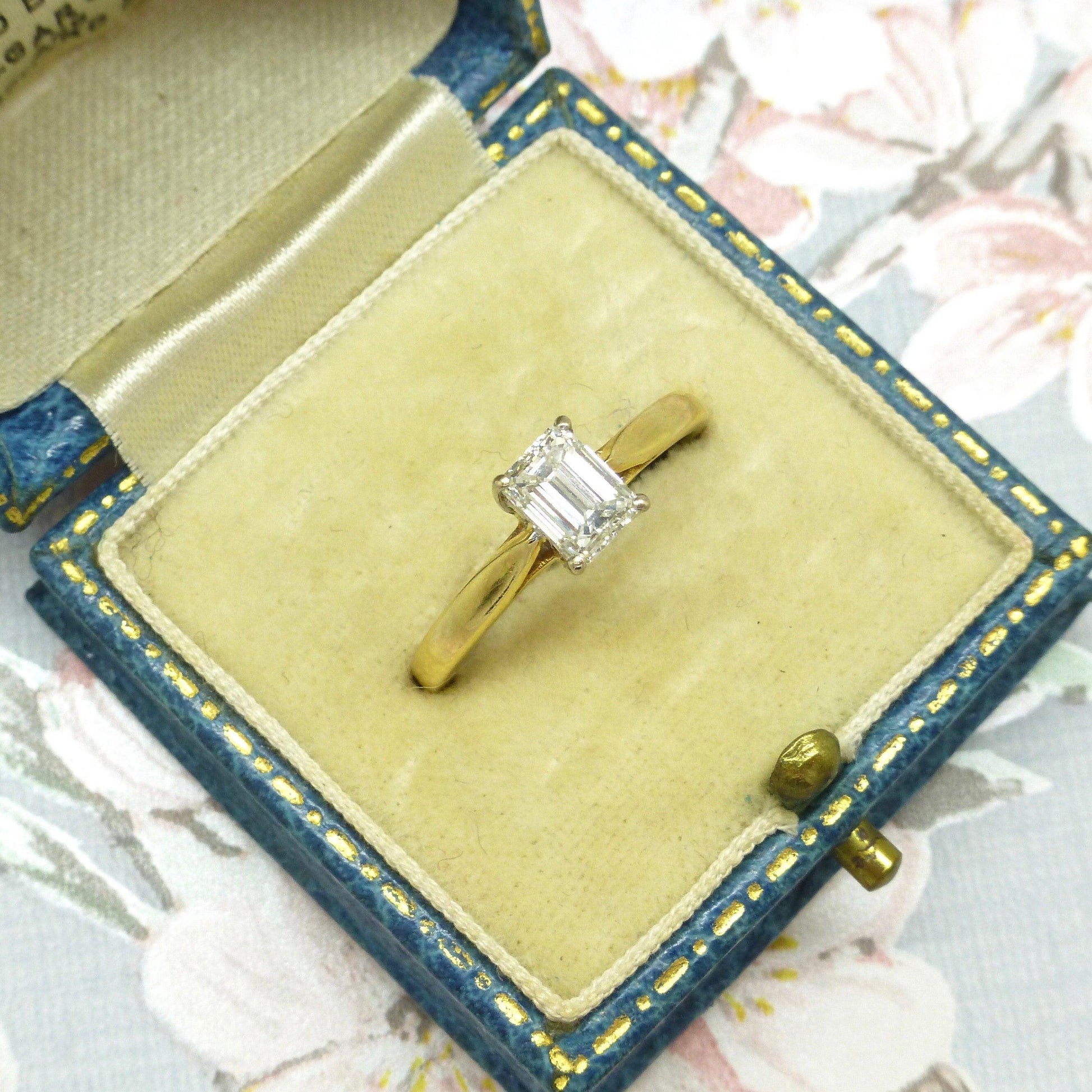 Vintage 18ct gold Emerald cut Diamond solitaire engagement ring 0.75 ~ With independent appraisal