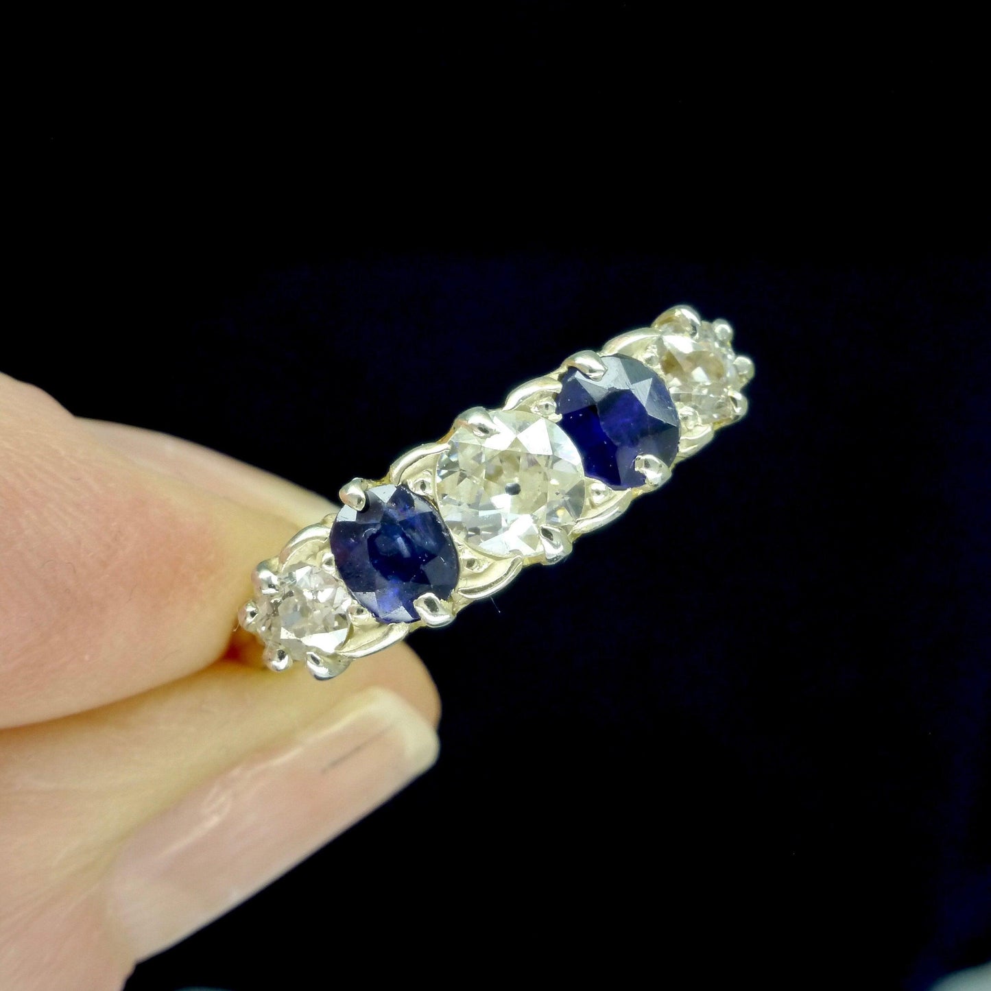 Antique 18ct gold old cut Diamond & Sapphire gypsy style ring c1900's