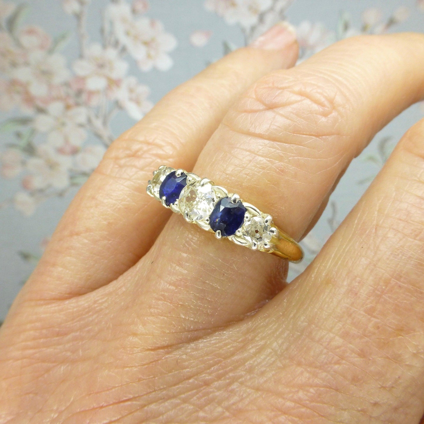 Antique 18ct gold old cut Diamond & Sapphire gypsy style ring c1900's