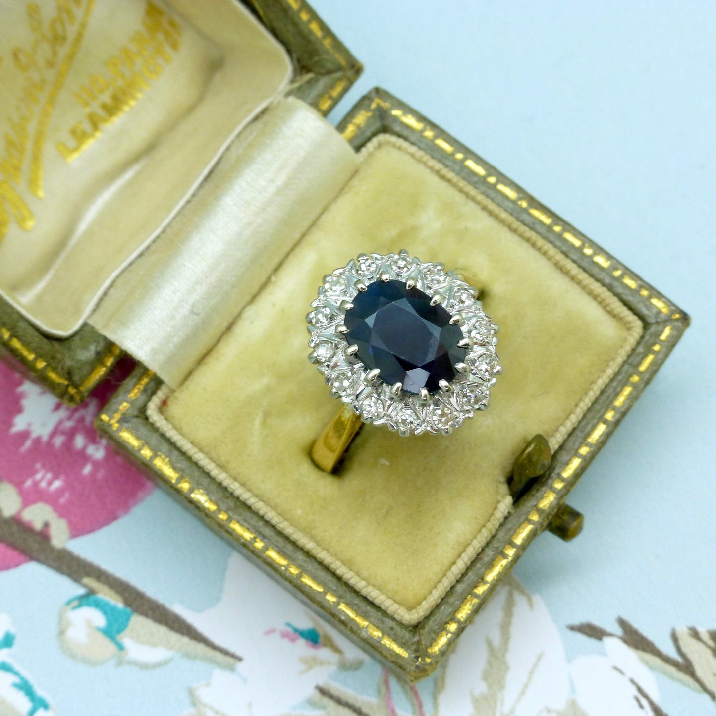 Vintage 18ct sapphire and diamond oval cluster ring ~ Princess of Wales ring