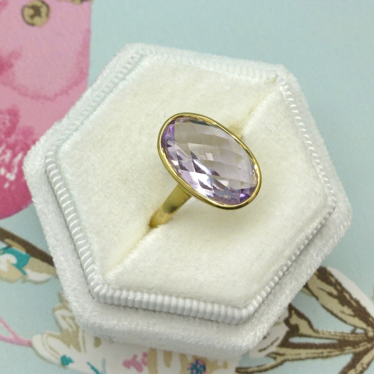 Vintage 9ct gold faceted top cut Amethyst solitaire ring