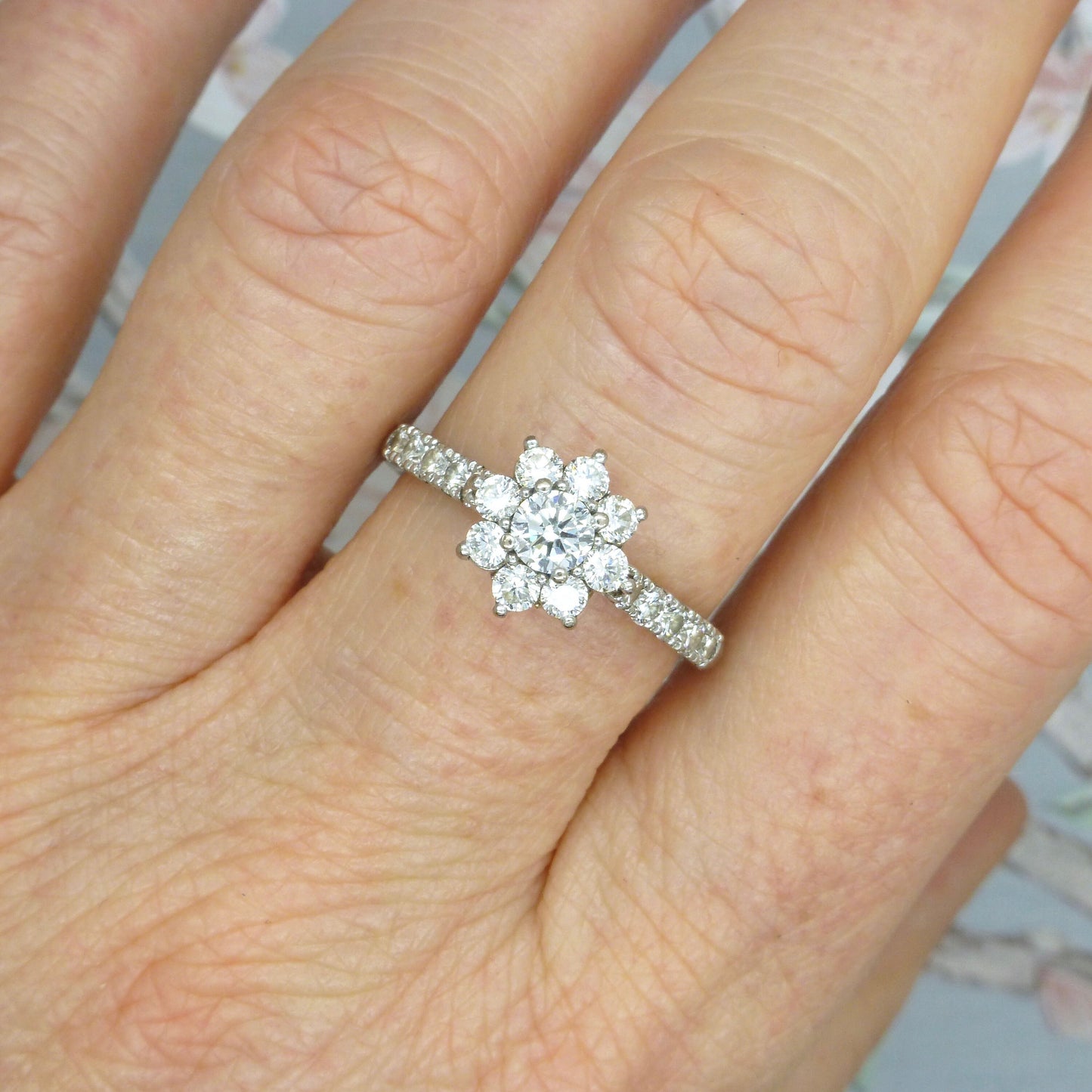 Vintage 18ct white gold diamond flower cluster engagement ring 1.00 tcw