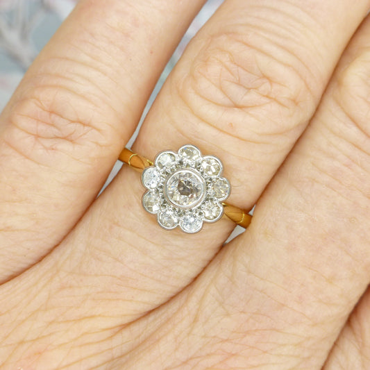 Antique Edwardian 18ct gold old cut diamond daisy cluster ring c1910's